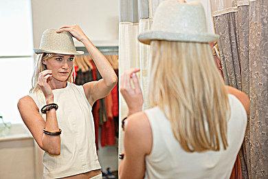 肉鸽游戏《奇境重生》Steam页面上线 支持简体中文